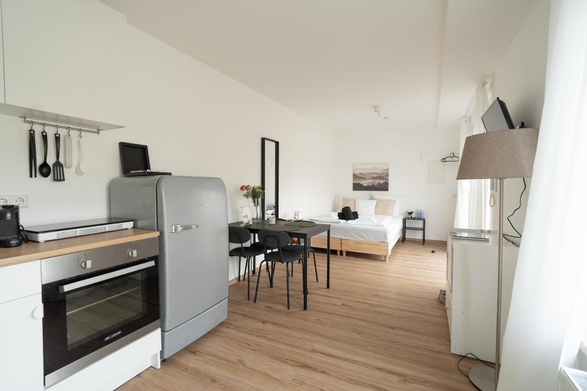 Modernes City-Studio Universitaet Koblenz Экстерьер фото