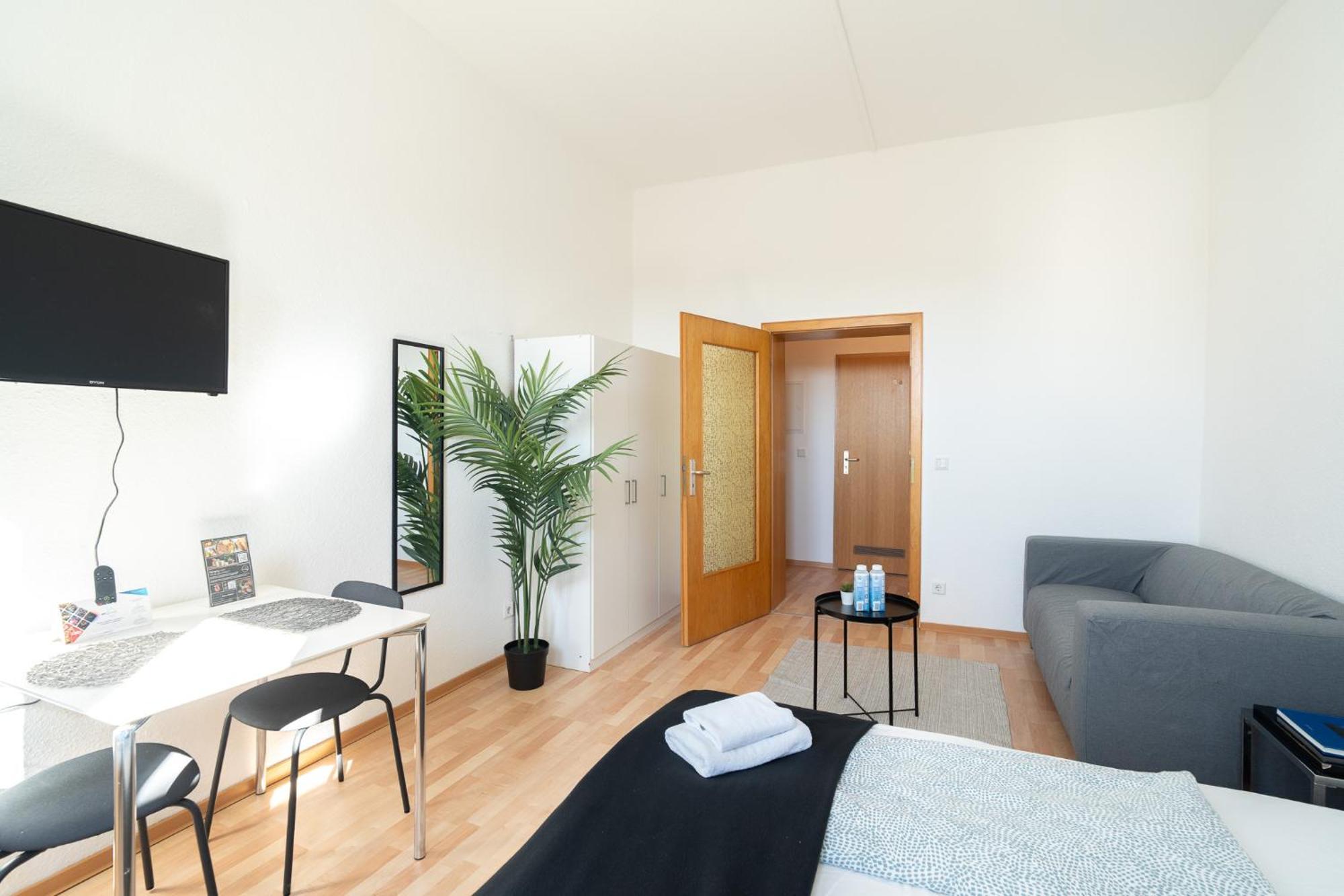 Modernes City-Studio Universitaet Koblenz Экстерьер фото