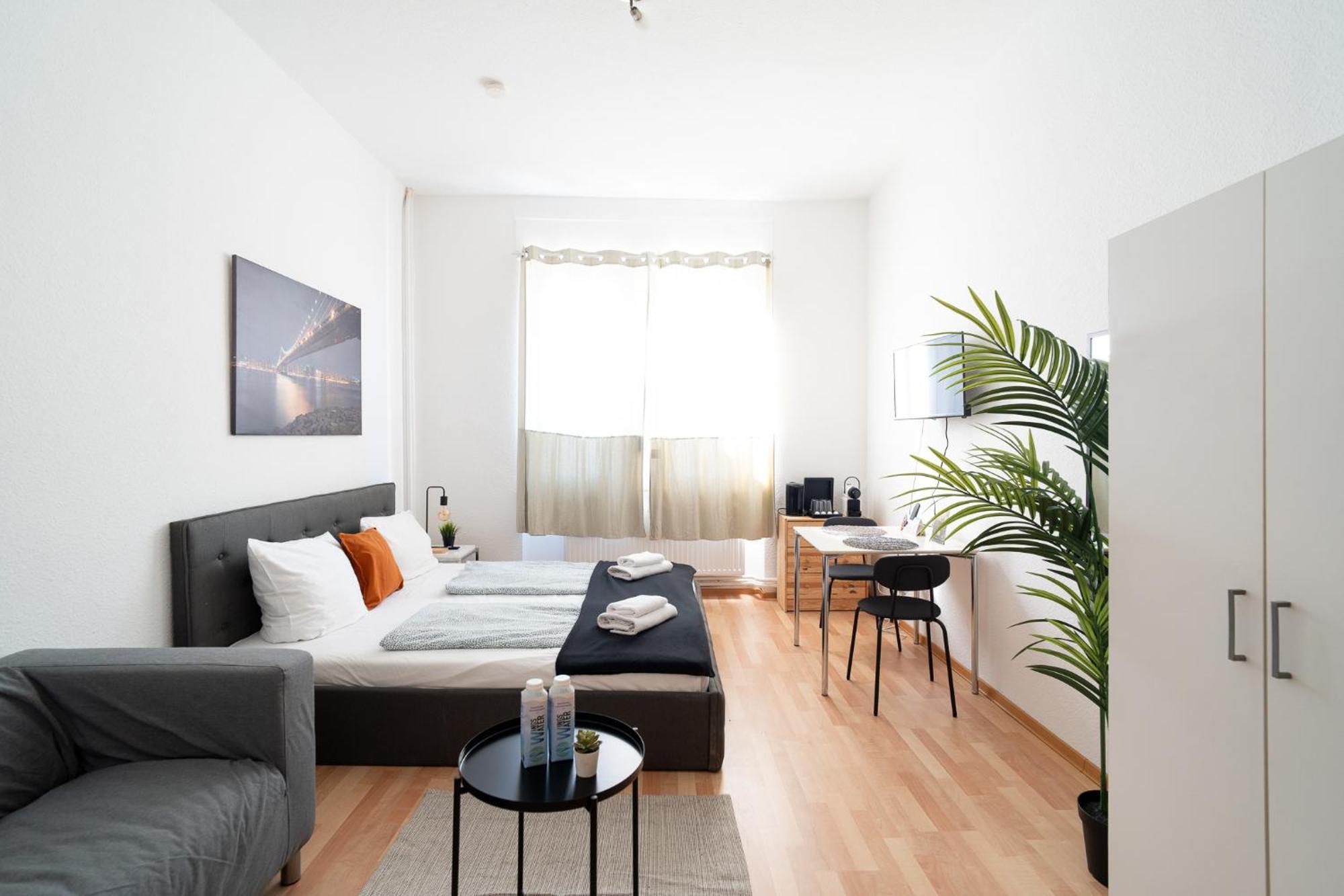 Modernes City-Studio Universitaet Koblenz Экстерьер фото